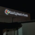 How to Choose the Right Sign Company in Tampa Bay: 7 Essential Questions for Custom Sign Makers